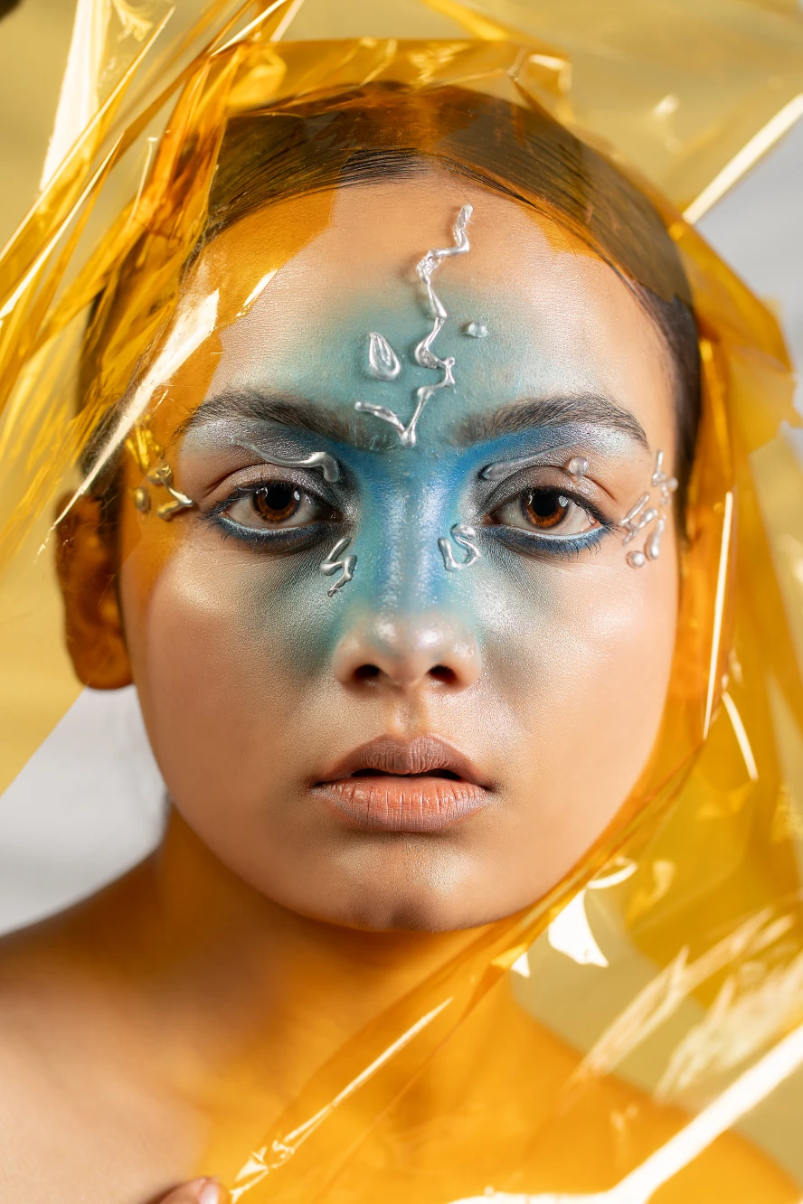 PORTRAIT AND MODEL